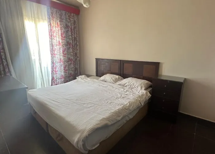 Porto For Non-egyptians Only Appartement